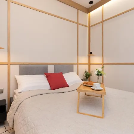 Loft Near The Old Town Parking & Balcony By Renters Apartamento