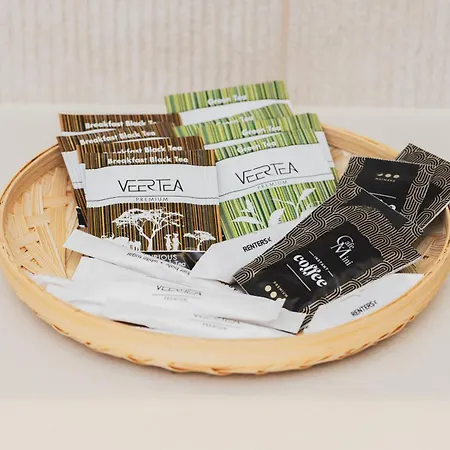 Loft Near The Old Town Parking & Balcony By Renters