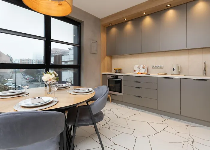 Διαμέρισμα Loft Near The Old Town Parking & Balcony By Renters Γκντανσκ