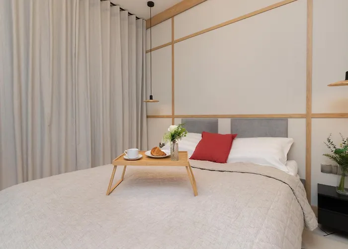 Loft Near The Old Town Parking & Balcony By Renters Διαμέρισμα