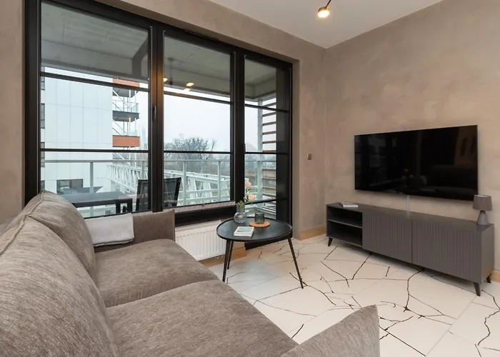 Loft Near The Old Town Parking & Balcony By Renters Διαμέρισμα