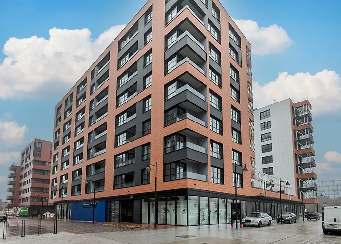 Loft Near The Old Town Parking & Balcony By Renters *