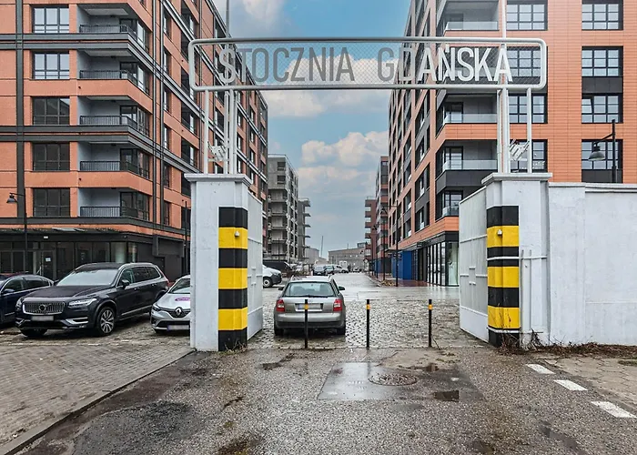 Apartment Loft Near The Old Town Parking & Balcony By Renters Gdansk